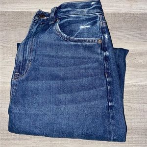 BRAND NEW! Women’s American Eagle Jeans